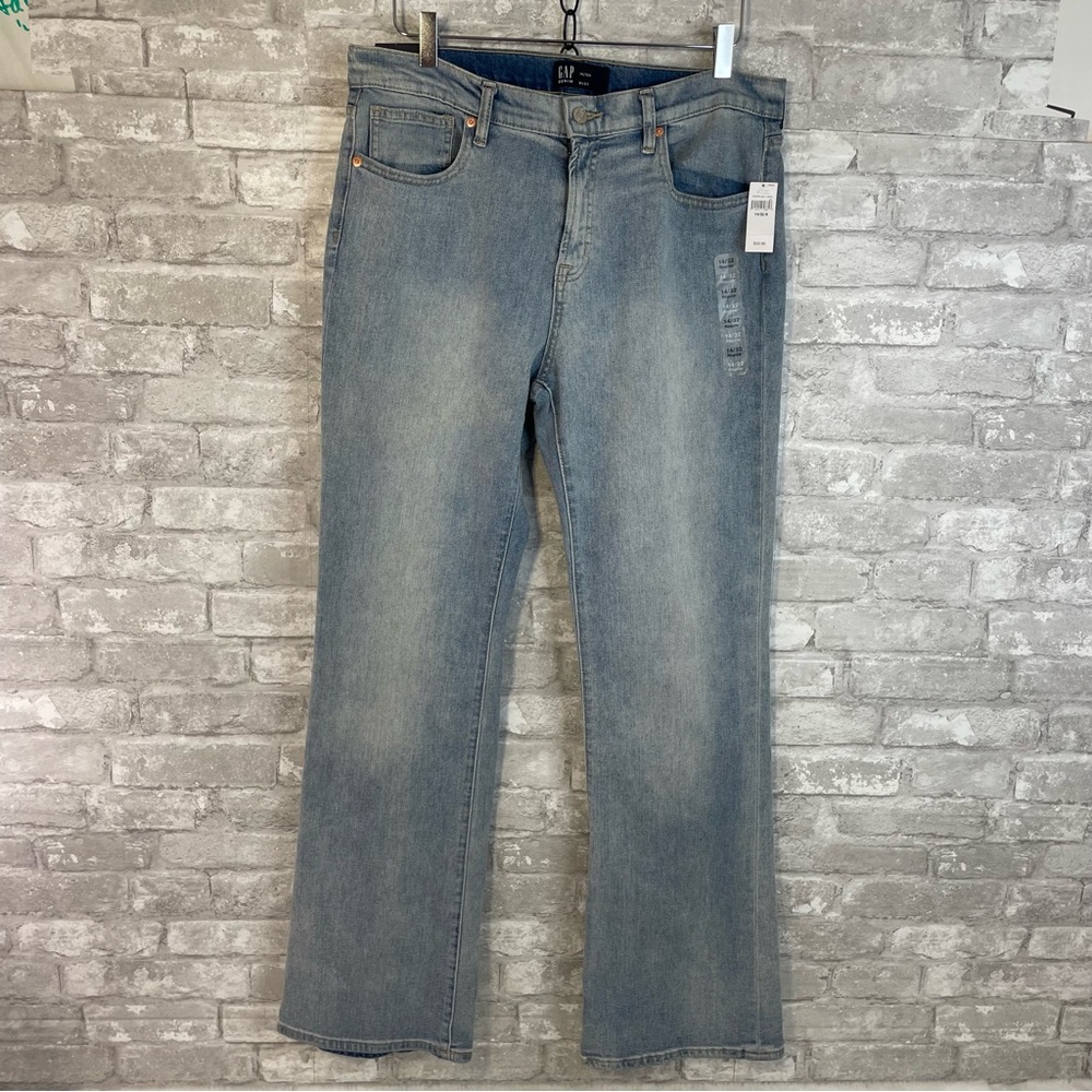 Gap Mid Rise Bootcut Jeans Light Wash Size 14 32R NWT